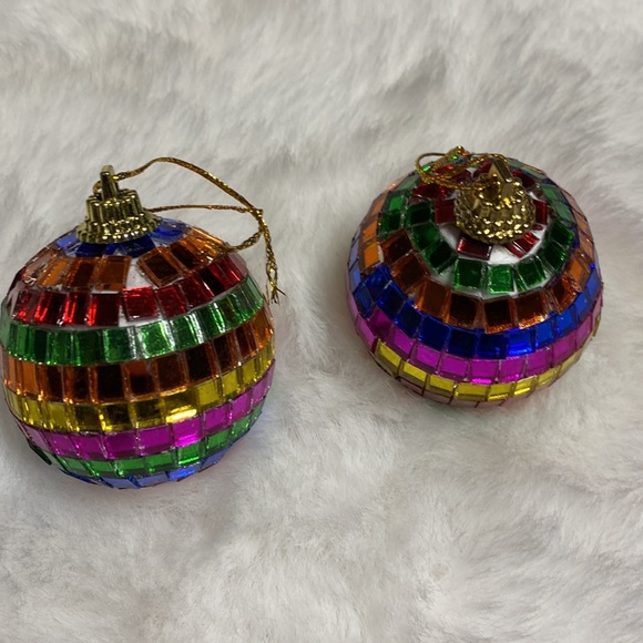 Vintage 12 rainbow mirror ball Christmas ornaments new - Picture 8 of 12